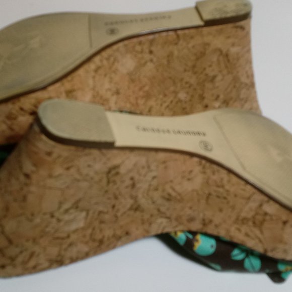 Teal and Brown Berry Design Cork Wedge Sandals - Picture 6 of 10
